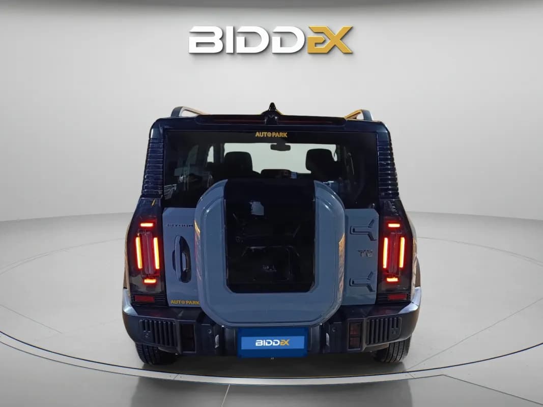 جيتور تي 2 2025 لاكشري رمادي ناردو أوتوماتيك — مستعملة