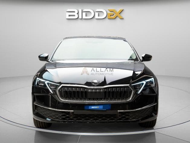 سكودا اوكتافيا A8 2026 سويت أسود أوتوماتيك — جديدة