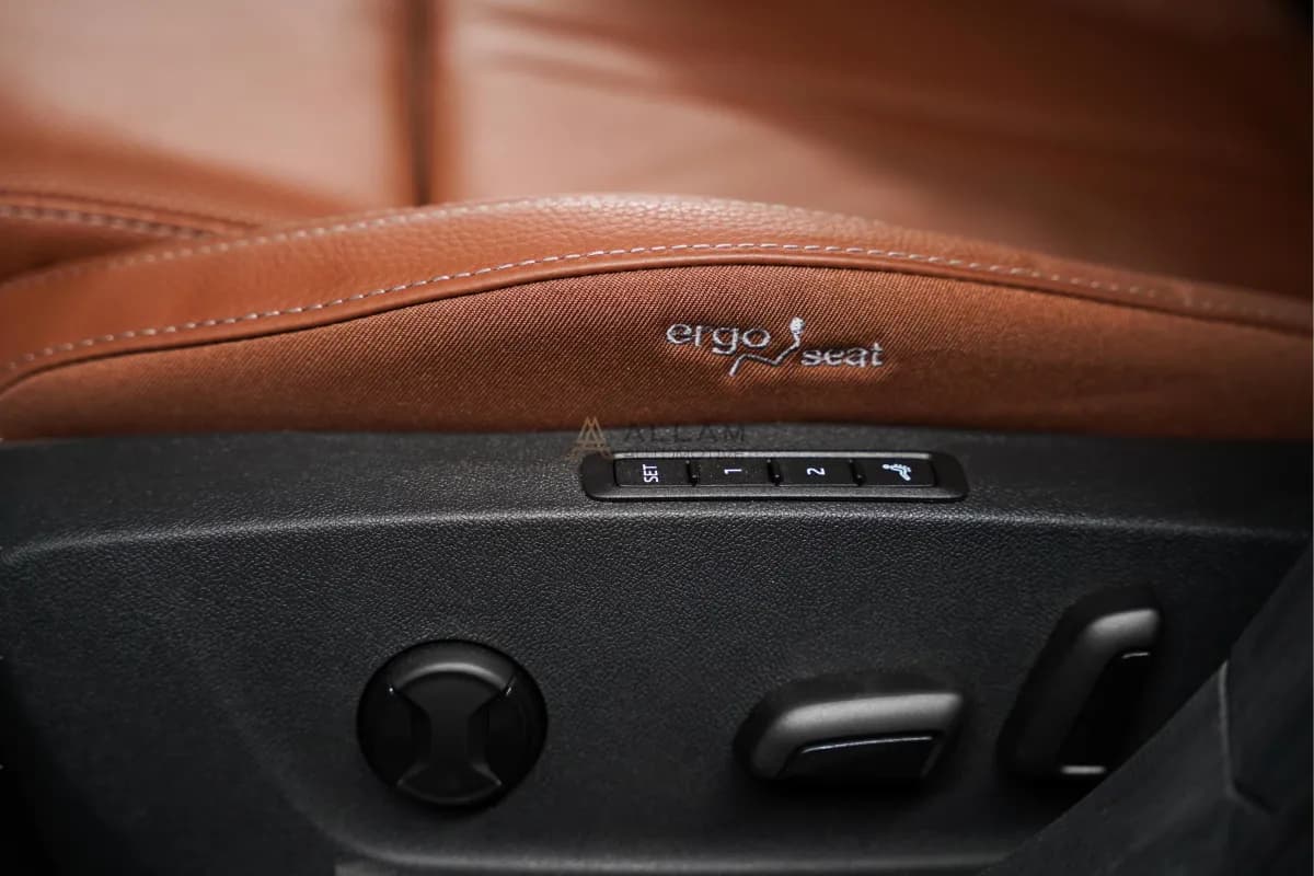 سكودا اوكتافيا A8 2026 سويت فضي أوتوماتيك — جديدة