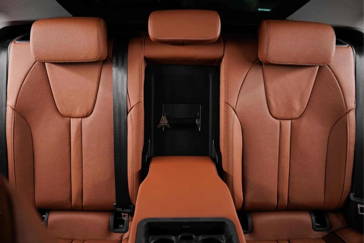 سكودا اوكتافيا A8 2026 سويت رمادي أوتوماتيك — جديدة