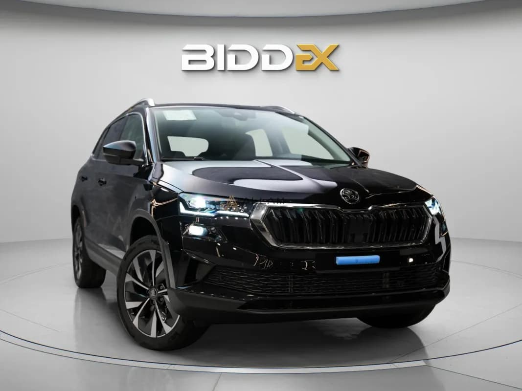 سكودا كاروك 2026 سيلكشن سويت أسود أوتوماتيك — جديدة