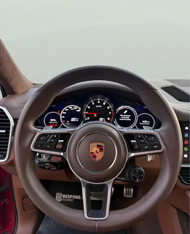 بورش كيان جي تي اس 2022 جي تي اس أحمر أوتوماتيك — مستعملة