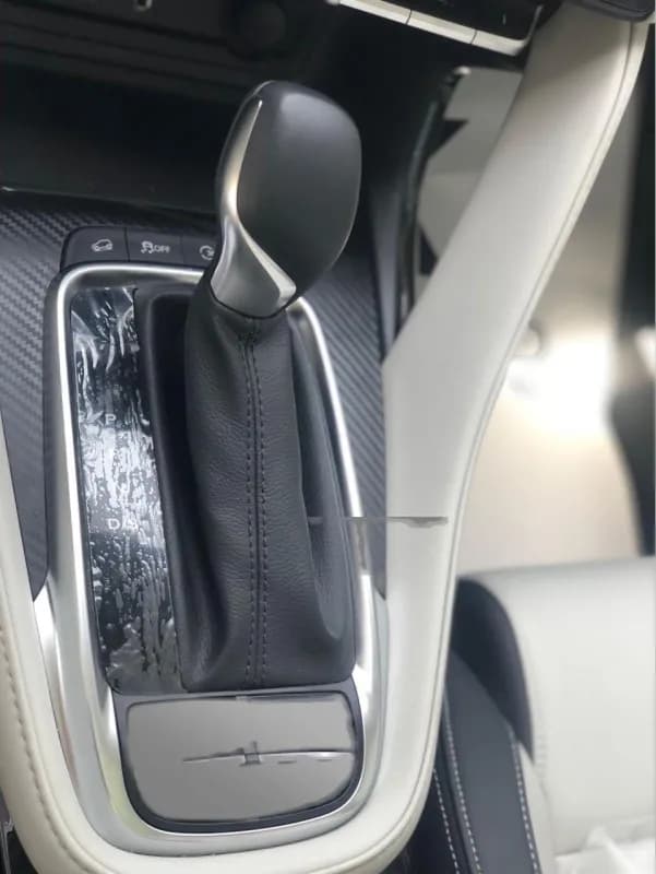 ام جي زد اس 2026 لاكشري أبيض أوتوماتيك — جديدة