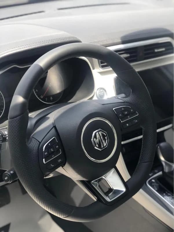 ام جي زد اس 2026 لاكشري أبيض أوتوماتيك — جديدة