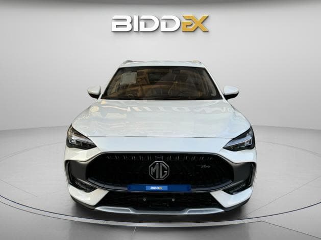 ام جي اتش اس 2025 لاكشري أبيض أوتوماتيك — جديدة