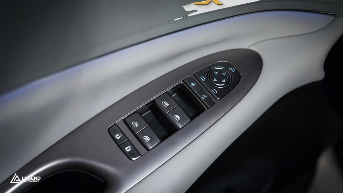 بي واي دي سيليون 2025