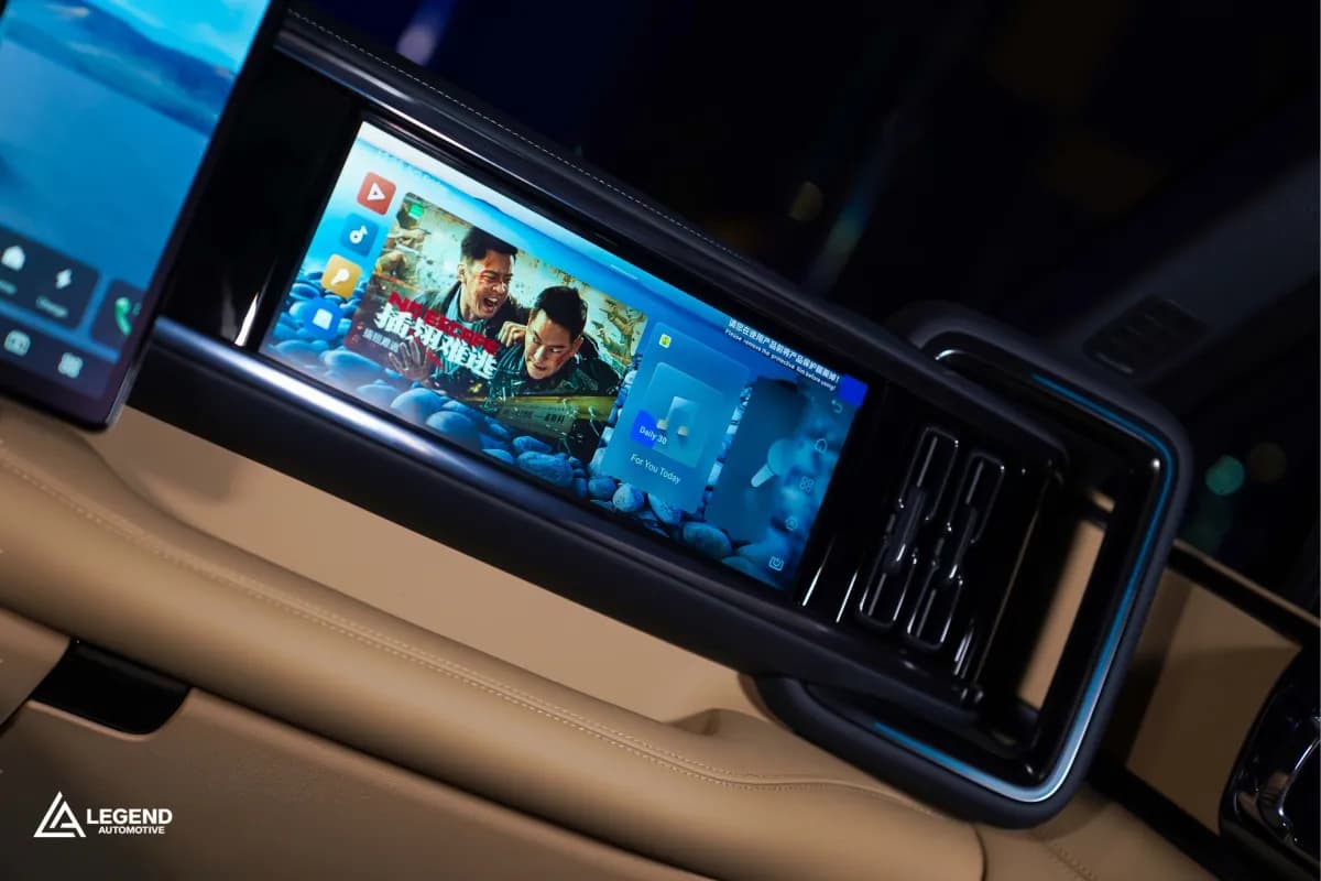 بي واي دي ليوبارد 2025