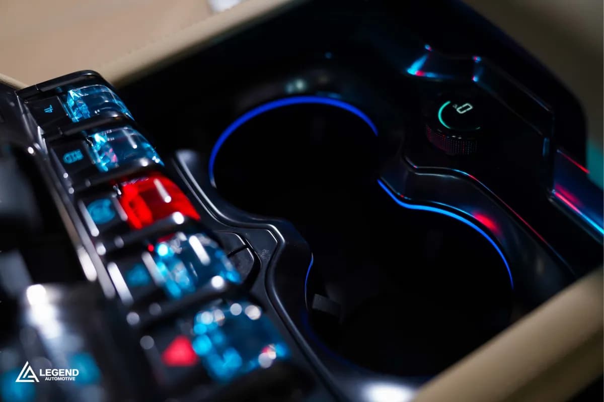 بي واي دي ليوبارد 2025