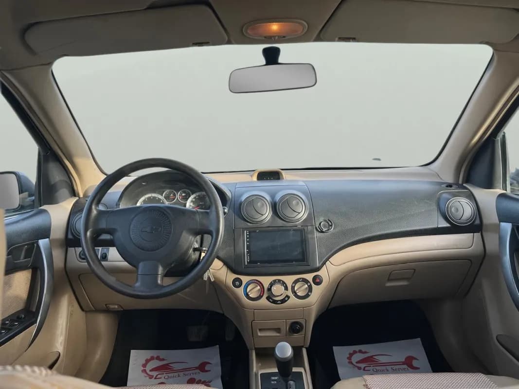 Chevrolet Aveo 2013 Baseline Silver Automatic — Used