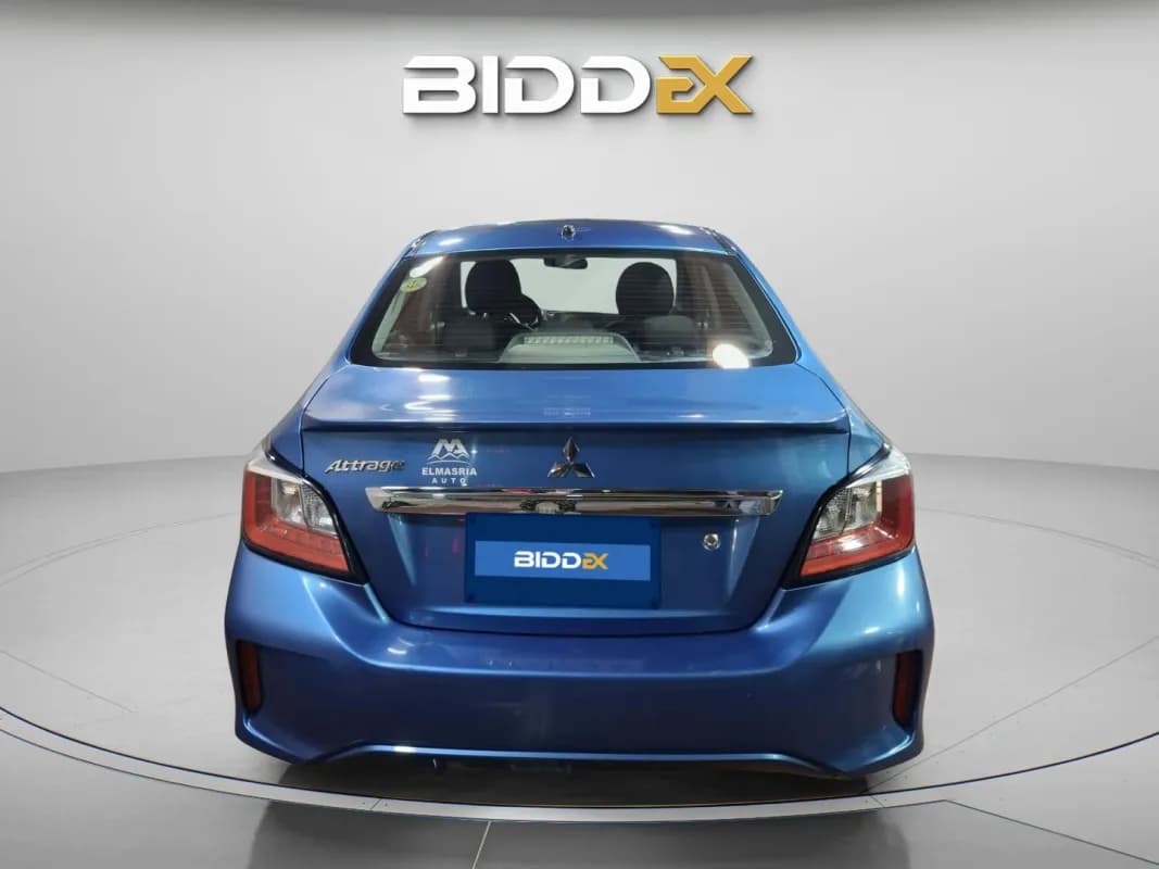 Mitsubishi Attrage 2024 Highline Blue Automatic — Used