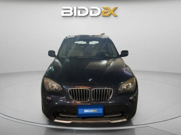 بي ام دبليو X1 2011 اي درايف رمادي أوتوماتيك — مستعملة - 1