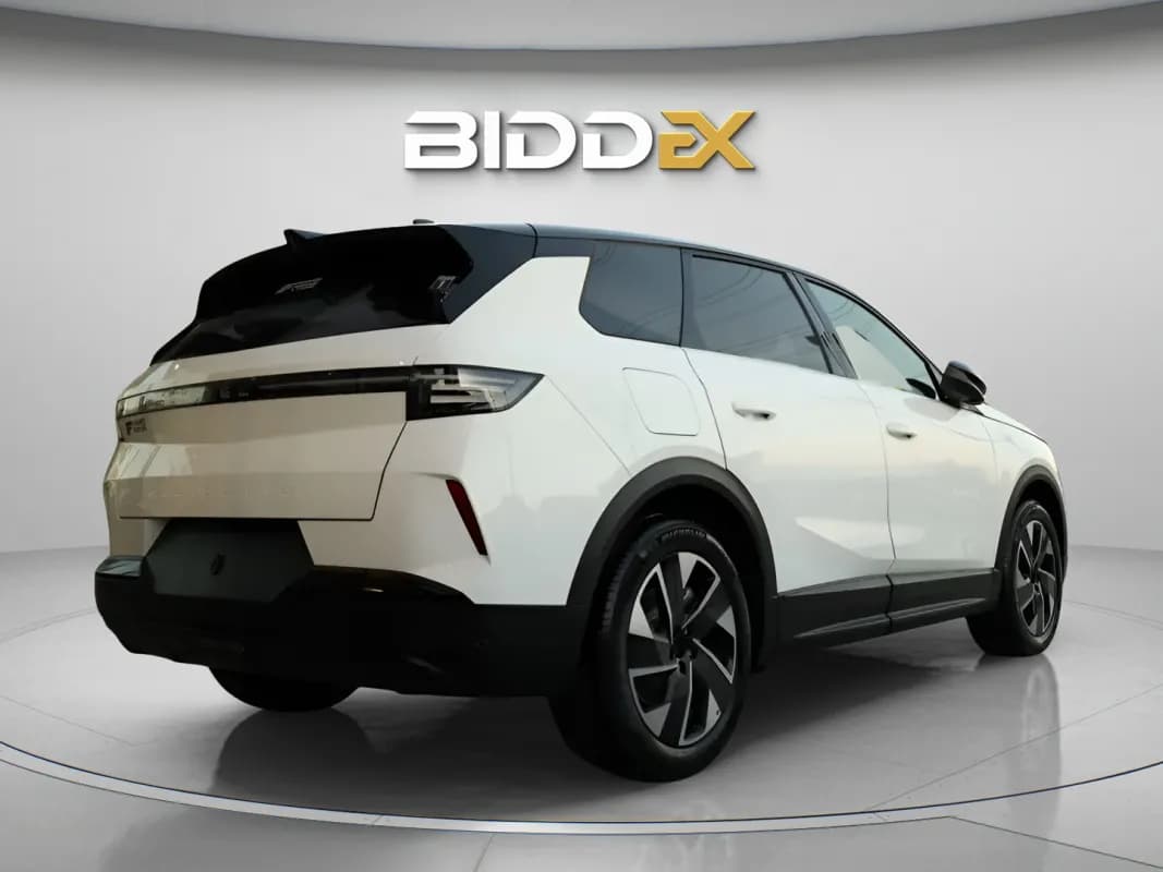 أوبل جراند لاند 2026 توب لاين بلس أبيض أوتوماتيك — جديدة