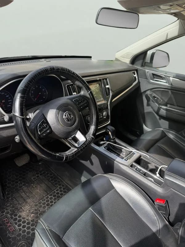 ام جي ار اكس 5 2021