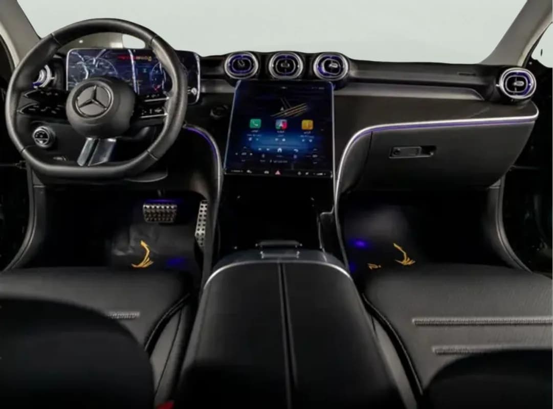 مرسيدس بنز C180 2025