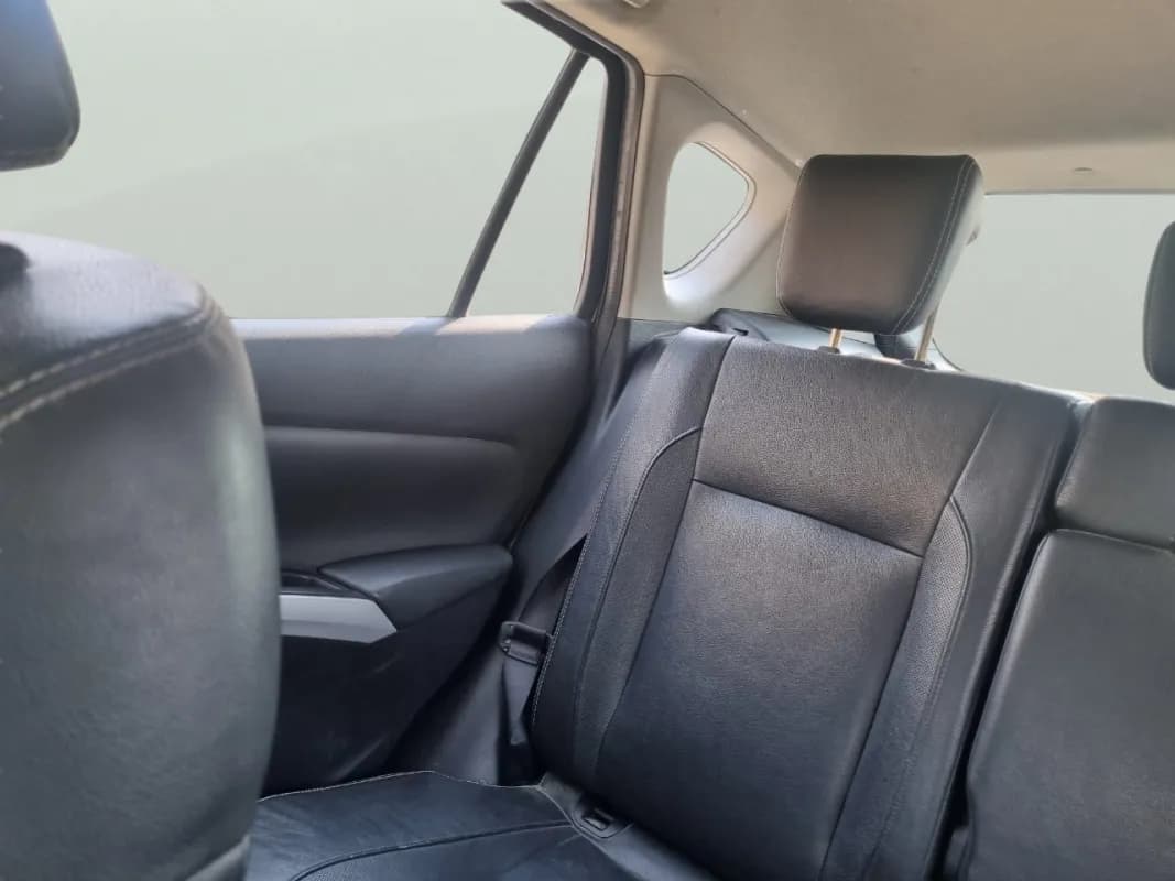 سوزوكي S كروس 2015