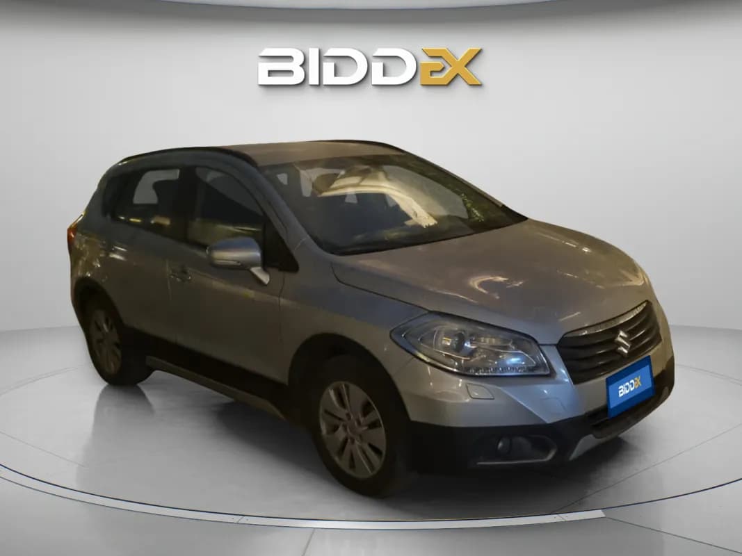 سوزوكي S كروس 2015