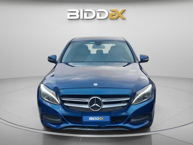 مرسيدس بنز C180 2015