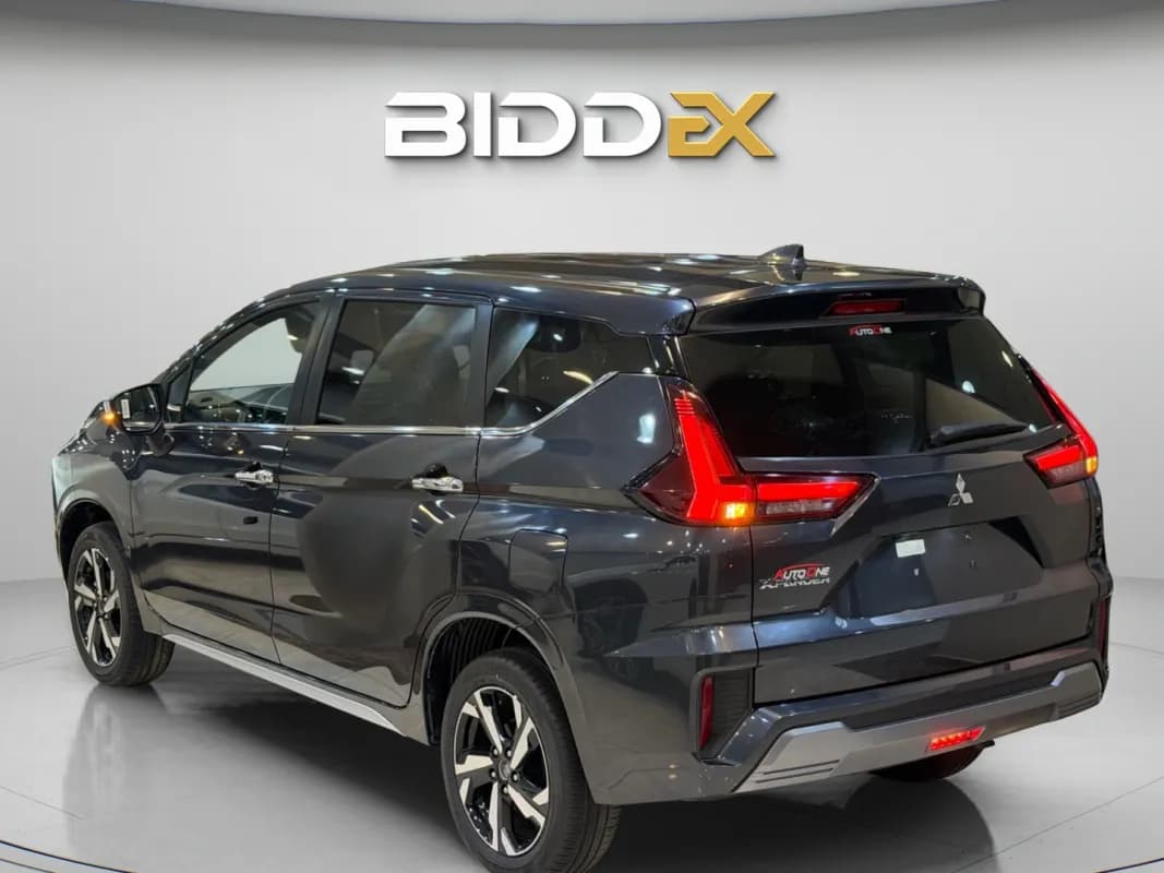 ميتسوبيشي اكسباندر 2026