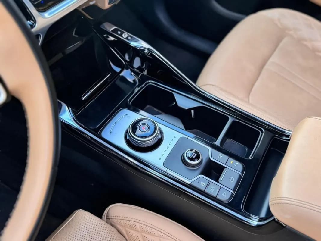 كيا سورينتو 2023