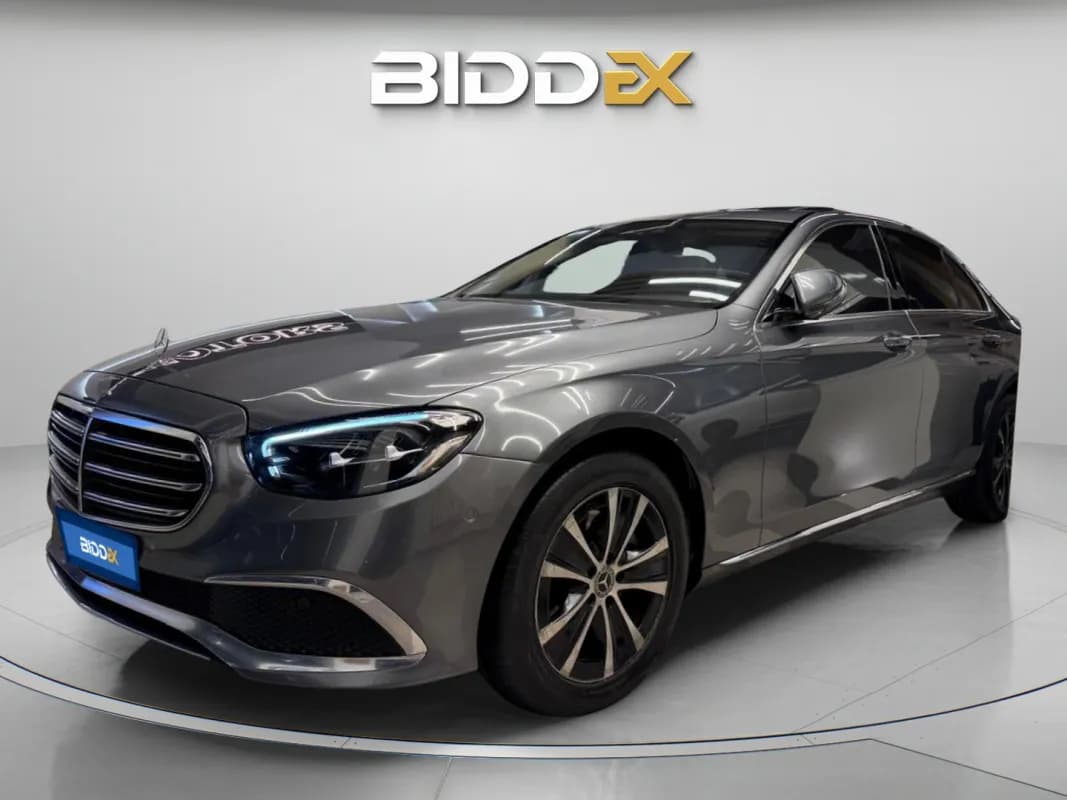 مرسيدس بنز E200 2021