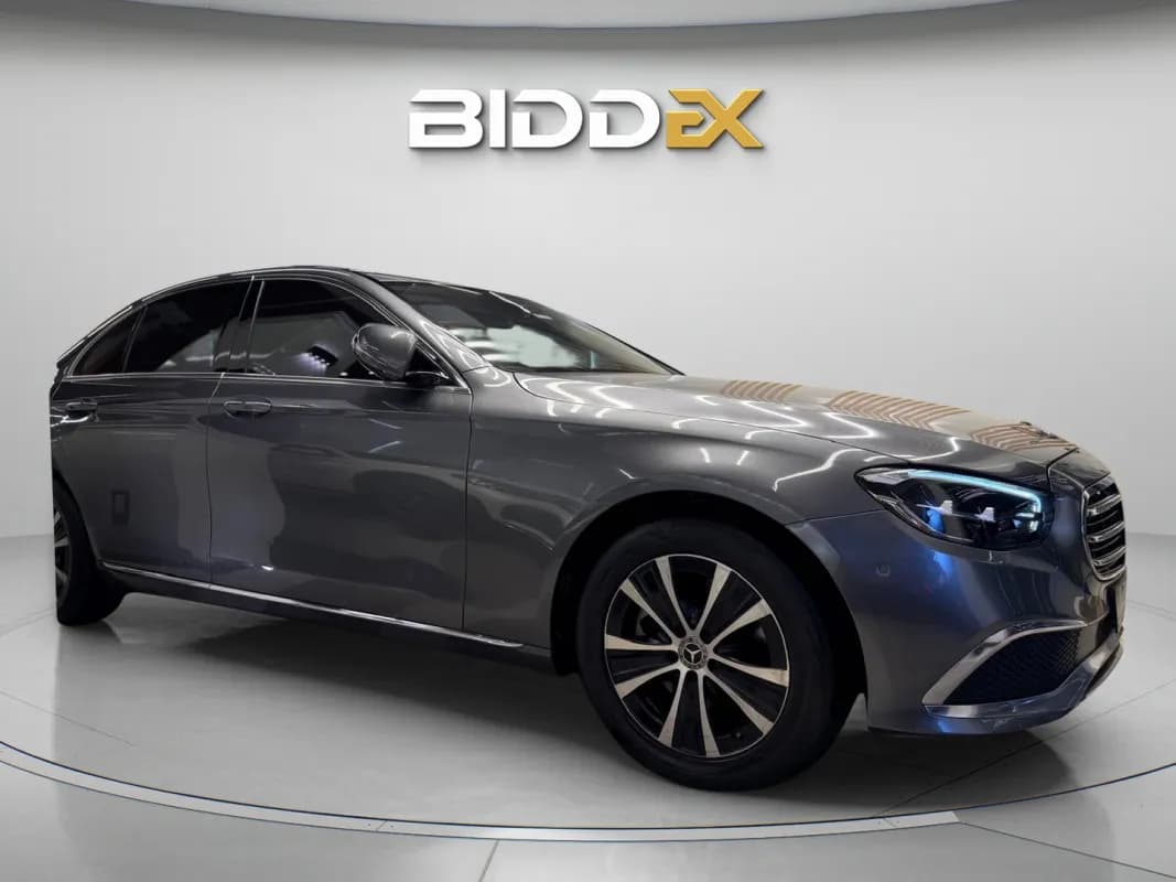 مرسيدس بنز E200 2021