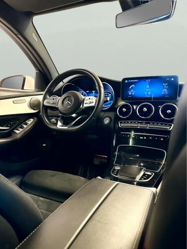 مرسيدس بنز جي ال سي 200 2023