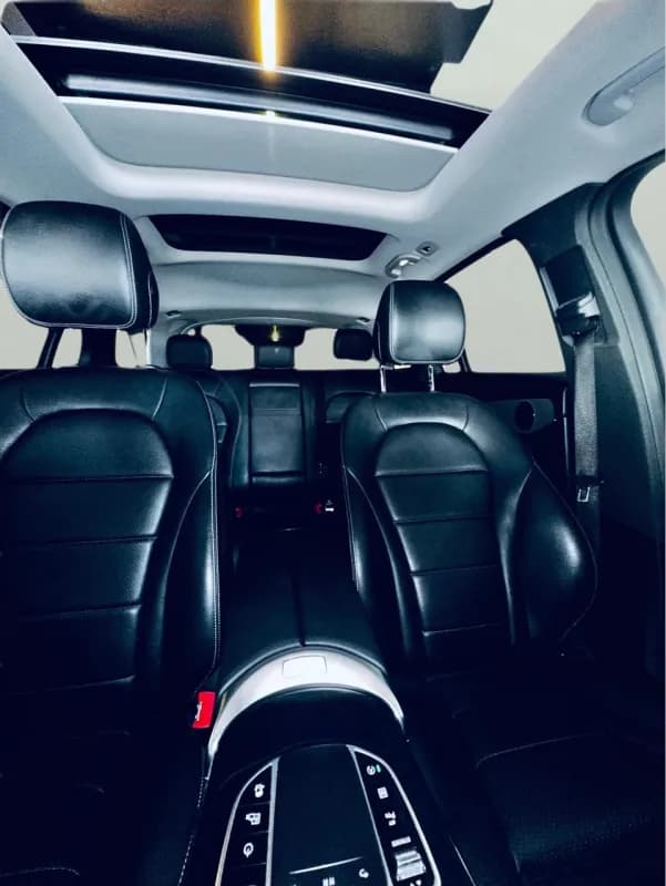 مرسيدس بنز جي ال سي 200 2021