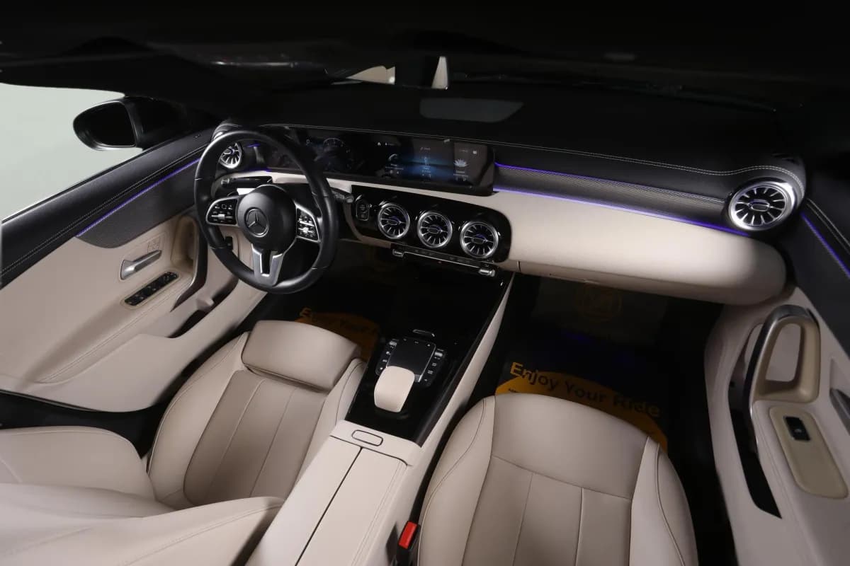 مرسيدس بنز CLA 200 2022