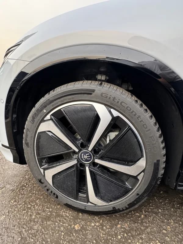 بي واي دي سونج ال 2025