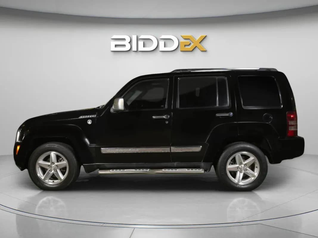 جيب شيروكي 2012