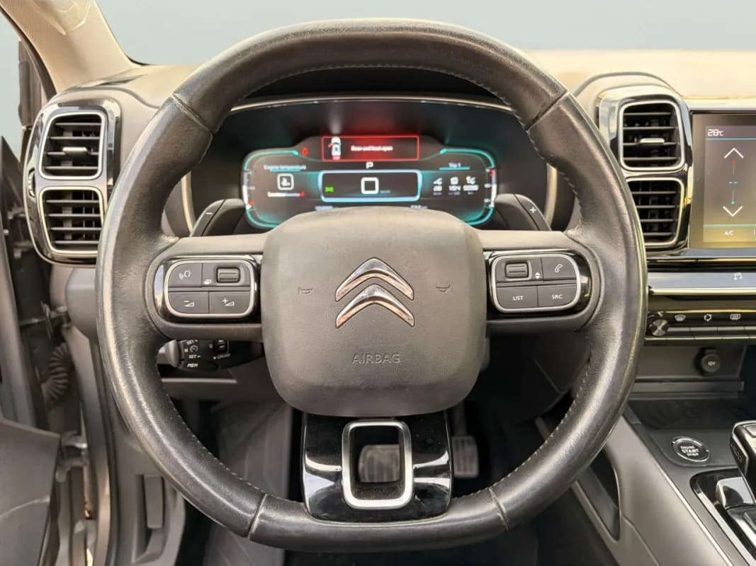 سيتروين C5 ايركروس 2020 فيل فضي أوتوماتيك — مستعملة