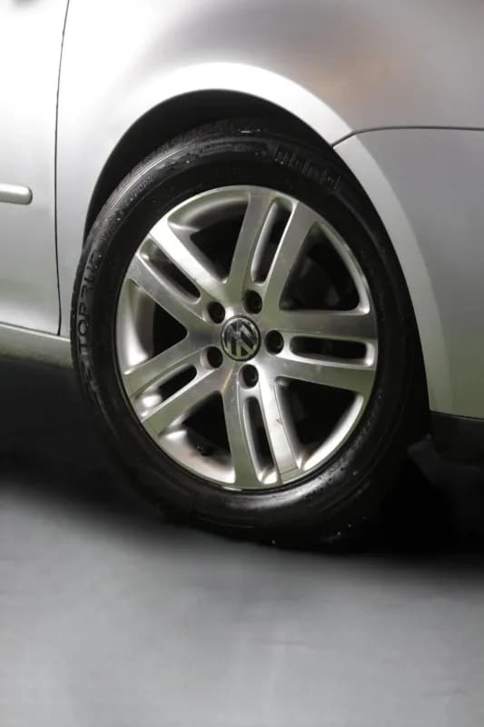 فولكس فاجن جولف 2008