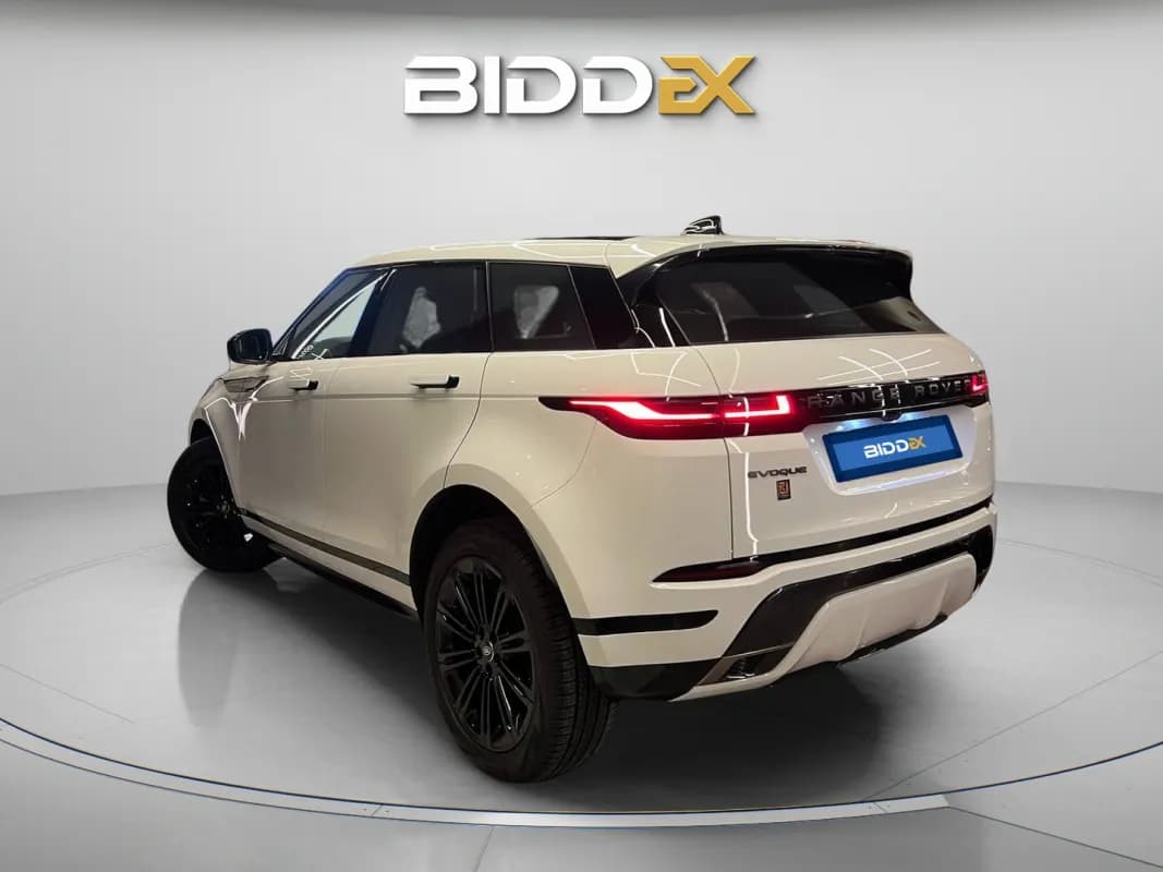 رينج روفر ايفوك 2025