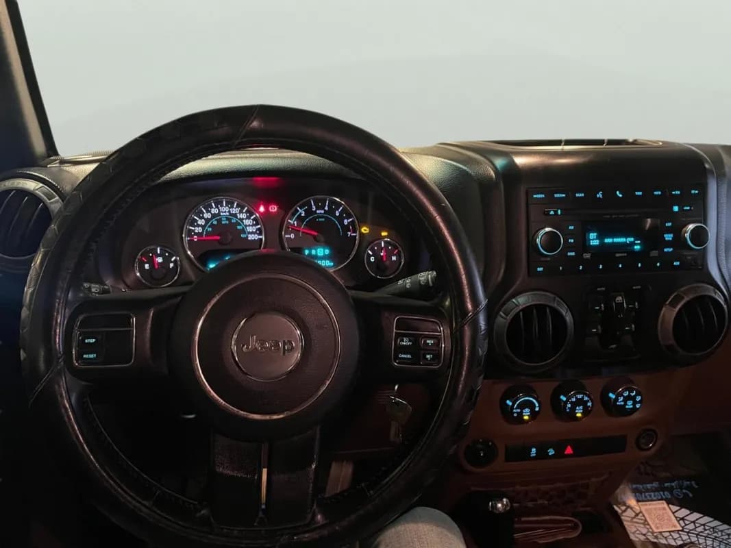 جيب رانجلر 2015