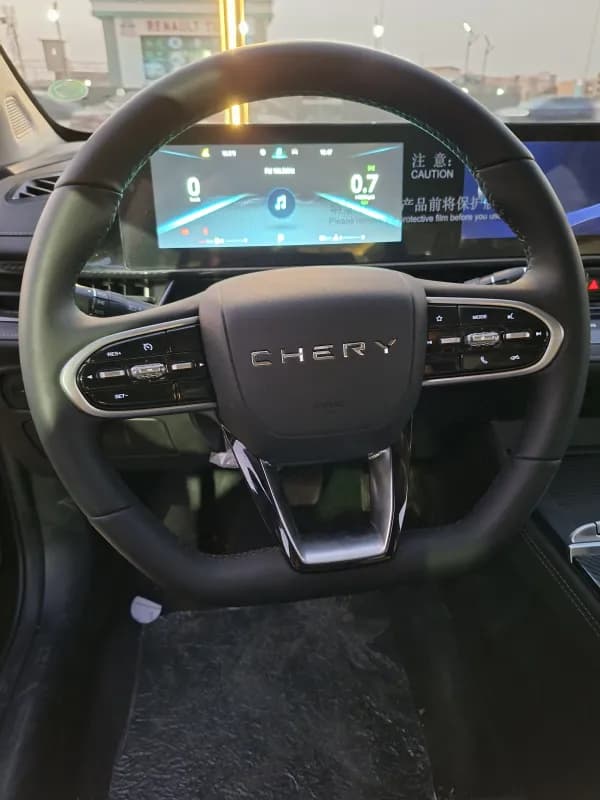 شيري أريزو 6 2026