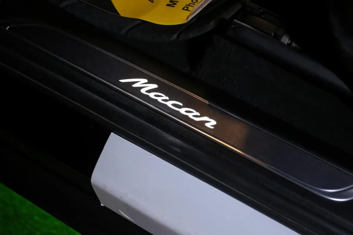 بورش ماكان 2021 فولي لوديد أسود أوتوماتيك — مستعملة