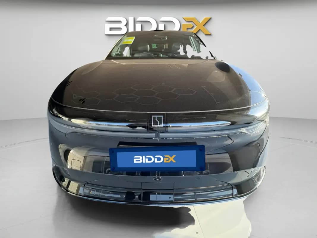 زيكر اكس 7 2025