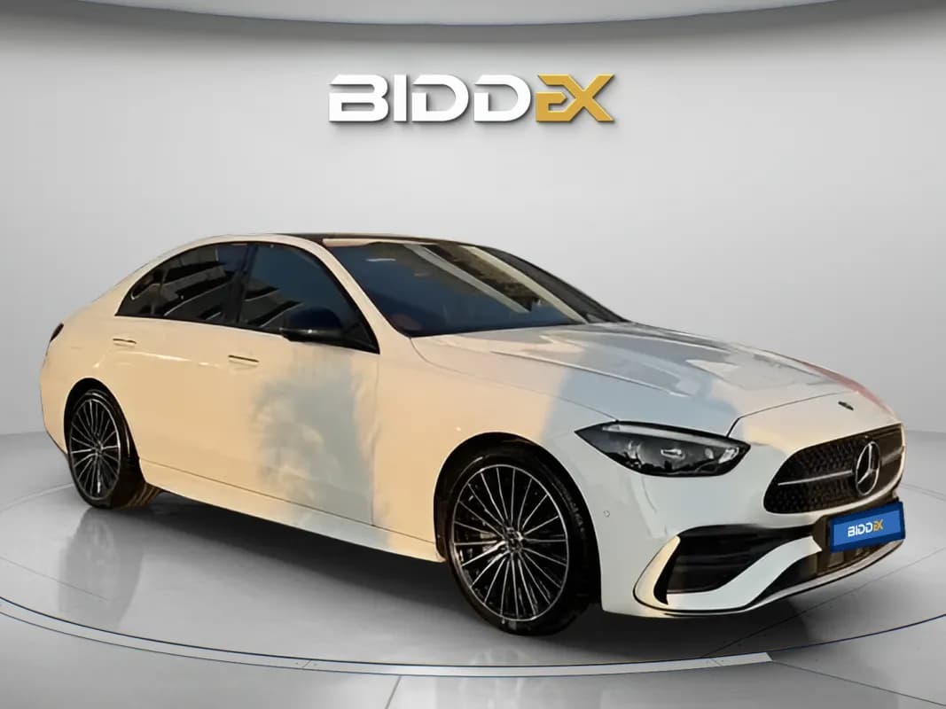 مرسيدس بنز C200 2025