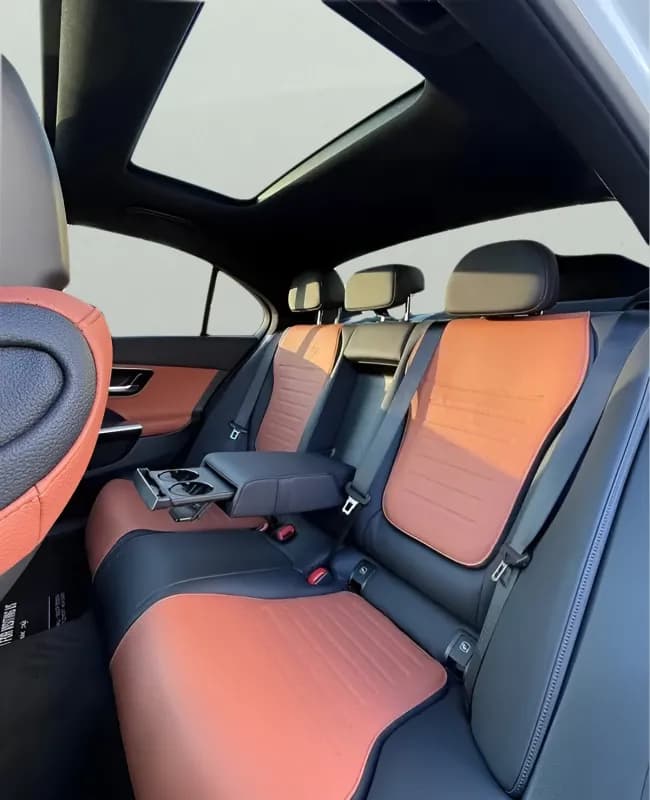 مرسيدس بنز C200 2025