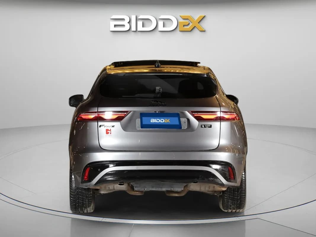 جاكوار اف باس 2022 P250 S رمادي أوتوماتيك — مستعملة