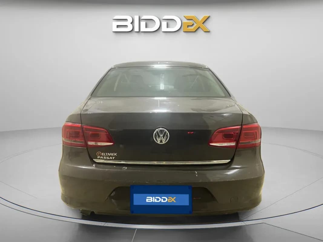 فولكس فاجن باسات 2016