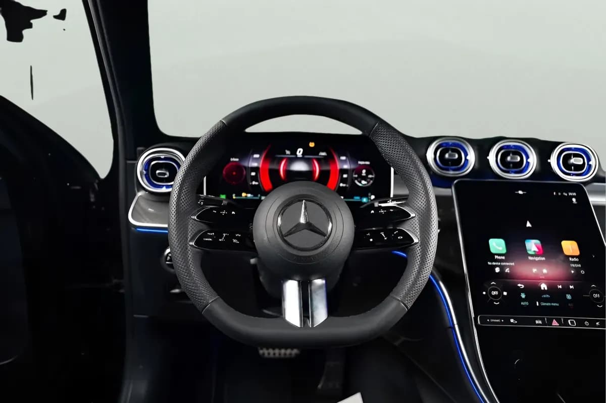 مرسيدس بنز C180 2025