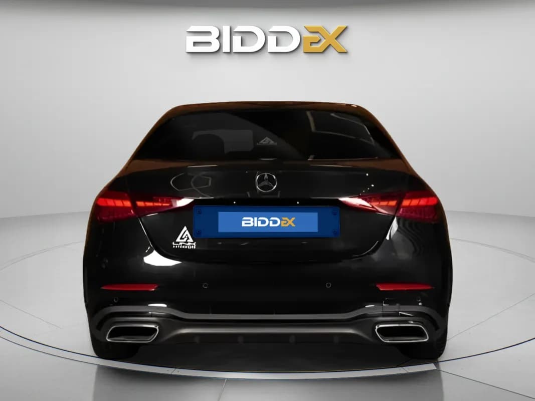 مرسيدس بنز C180 2025