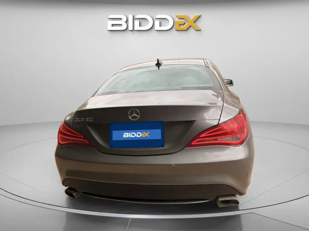 مرسيدس بنز CLA 180 2015