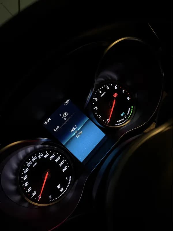 مرسيدس بنز C200 2020